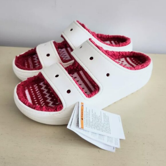 Brand New Crocs Classic Cozy Sandals  Fuzzy Slippers Holiday Sweater Men's 11 - Picture 3 of 9